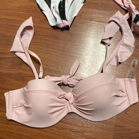 Mommy and me Striped & Flamingo Print Tie Side Bikini Swimsuits - Picture 13 of 16